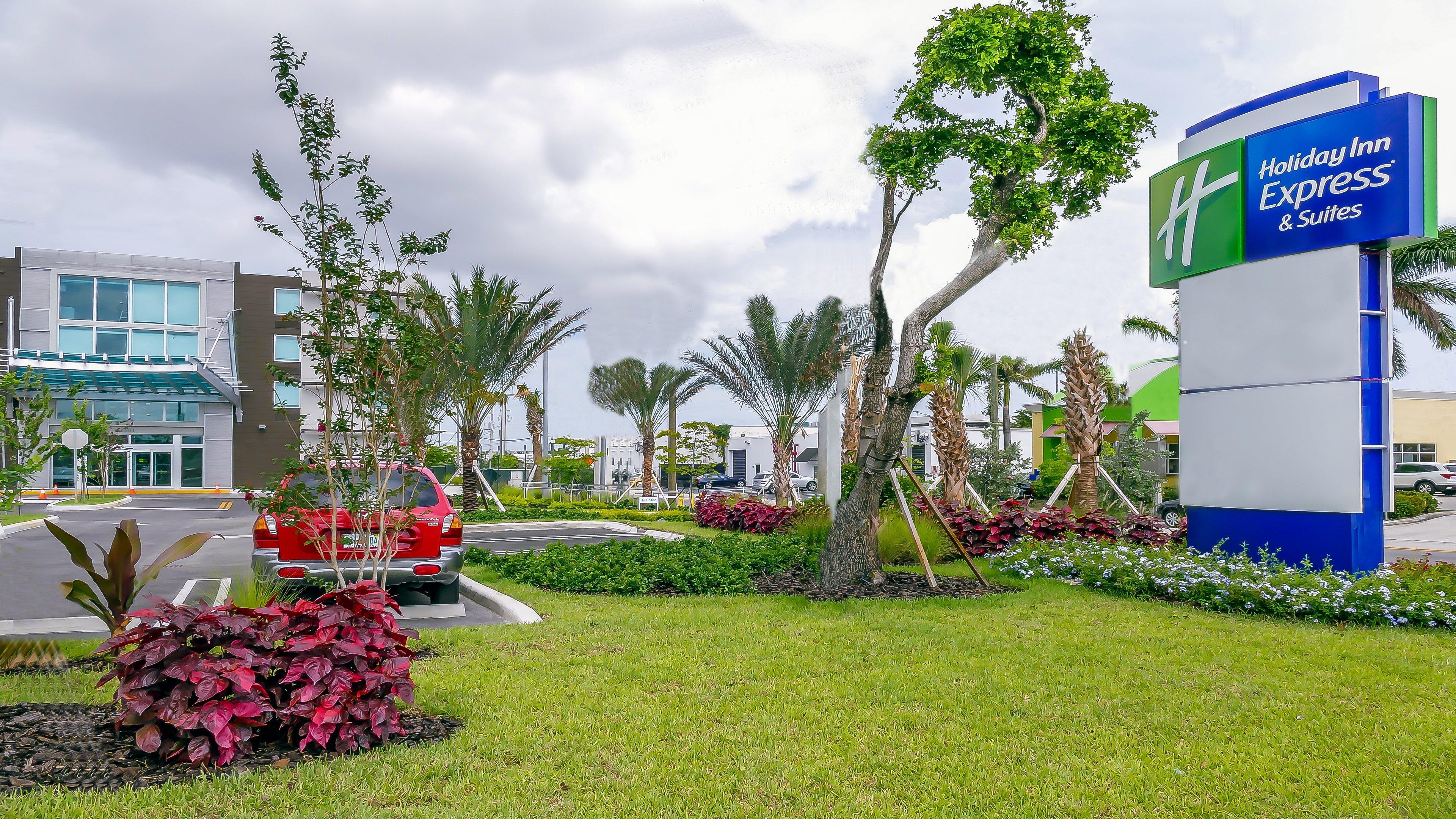 Holiday Inn Express & Suites Miami Airport East, An Ihg Hotel Exterior foto