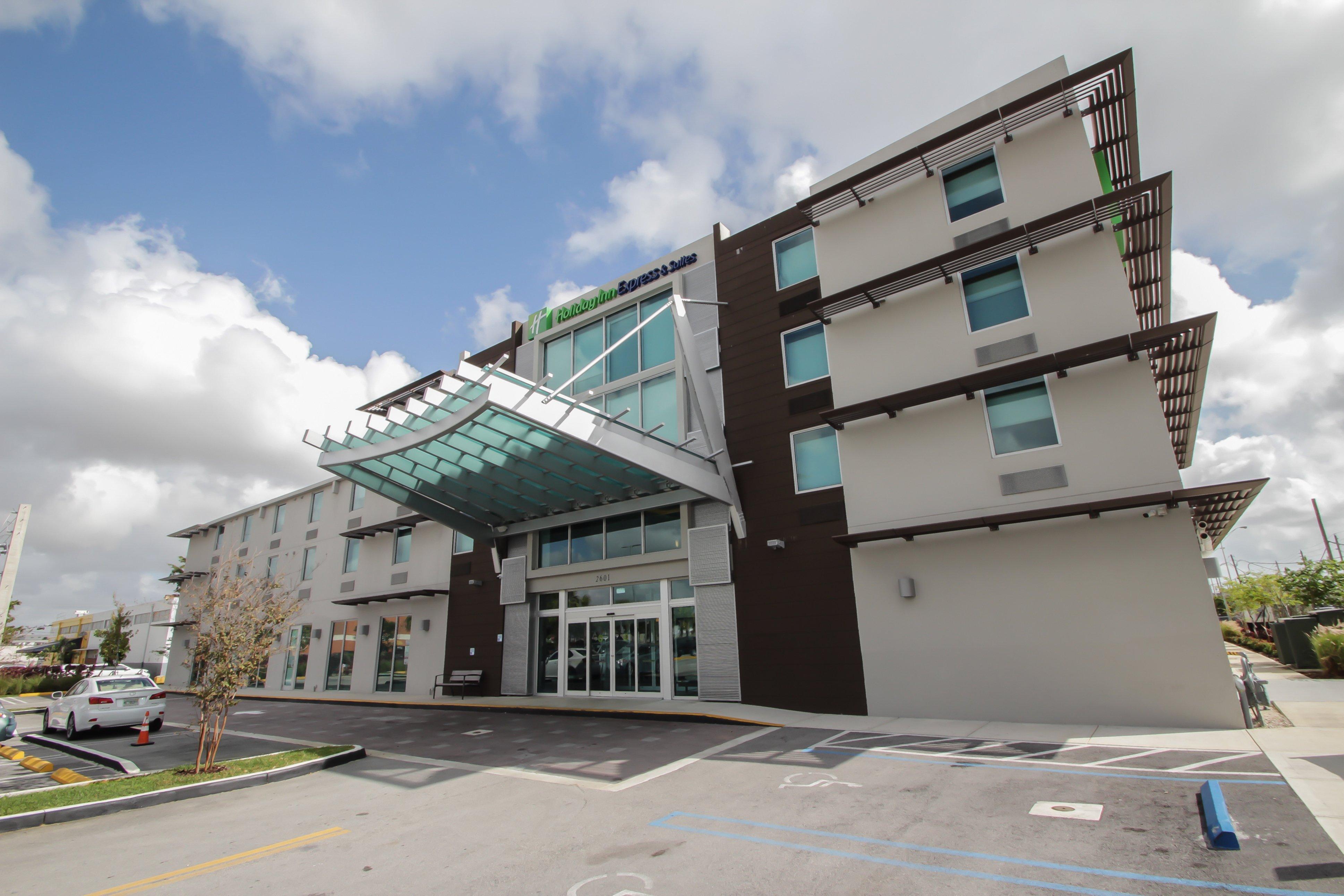 Holiday Inn Express & Suites Miami Airport East, An Ihg Hotel Exterior foto